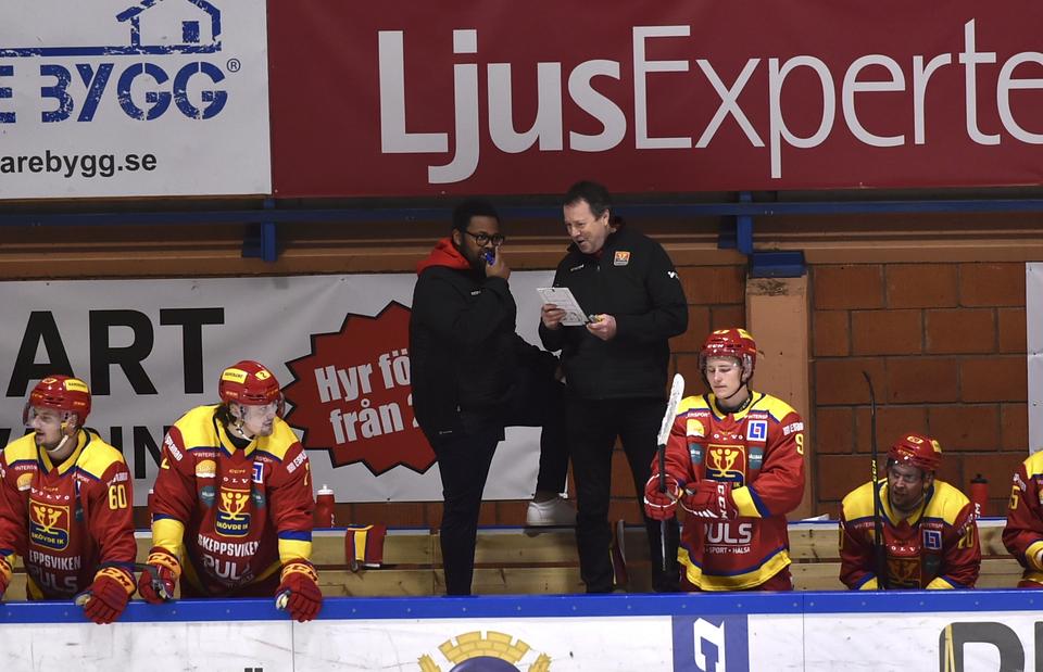 Matchreferat Skövde IK - Troja-Ljungby - Hockeyettan.se